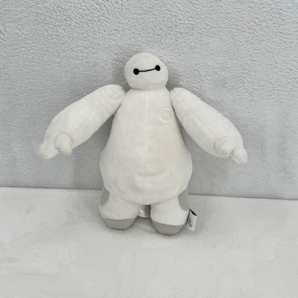 Disney Store Big Hero 6 Baymax Plush Toy White Soft Stuffed Animal Collectible